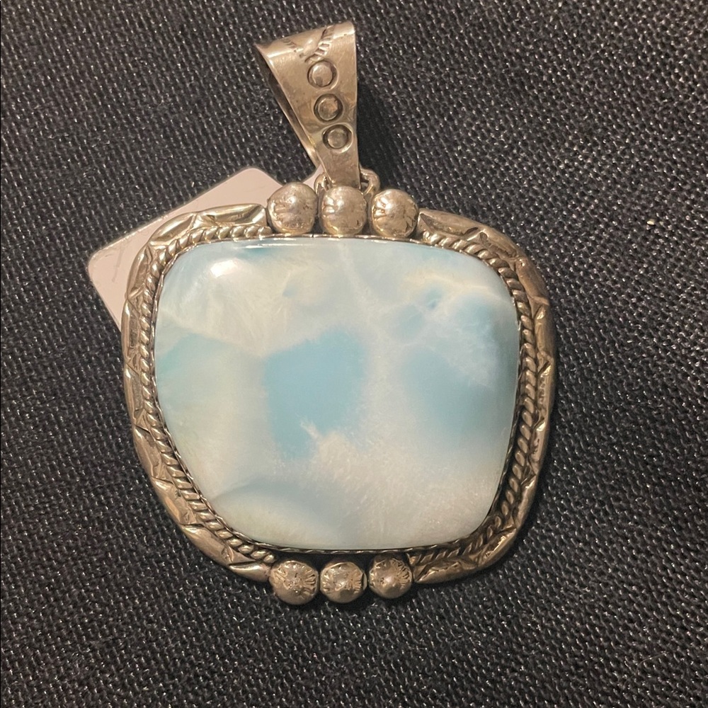 Elegant Sterling silver and larimar pendant